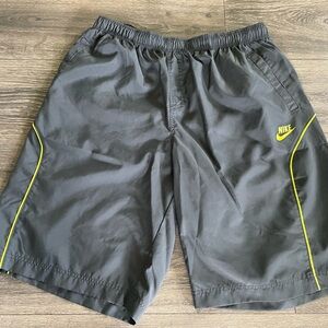 Sz xxl Nike Gray swim trunks